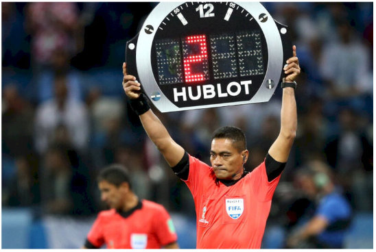 Trong mỗi hiệp, trọng tài sẽ cộng thêm thời gian để bù cho các tình huống làm gián đoạn trận đấu